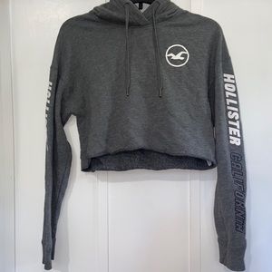 cropped hoodie